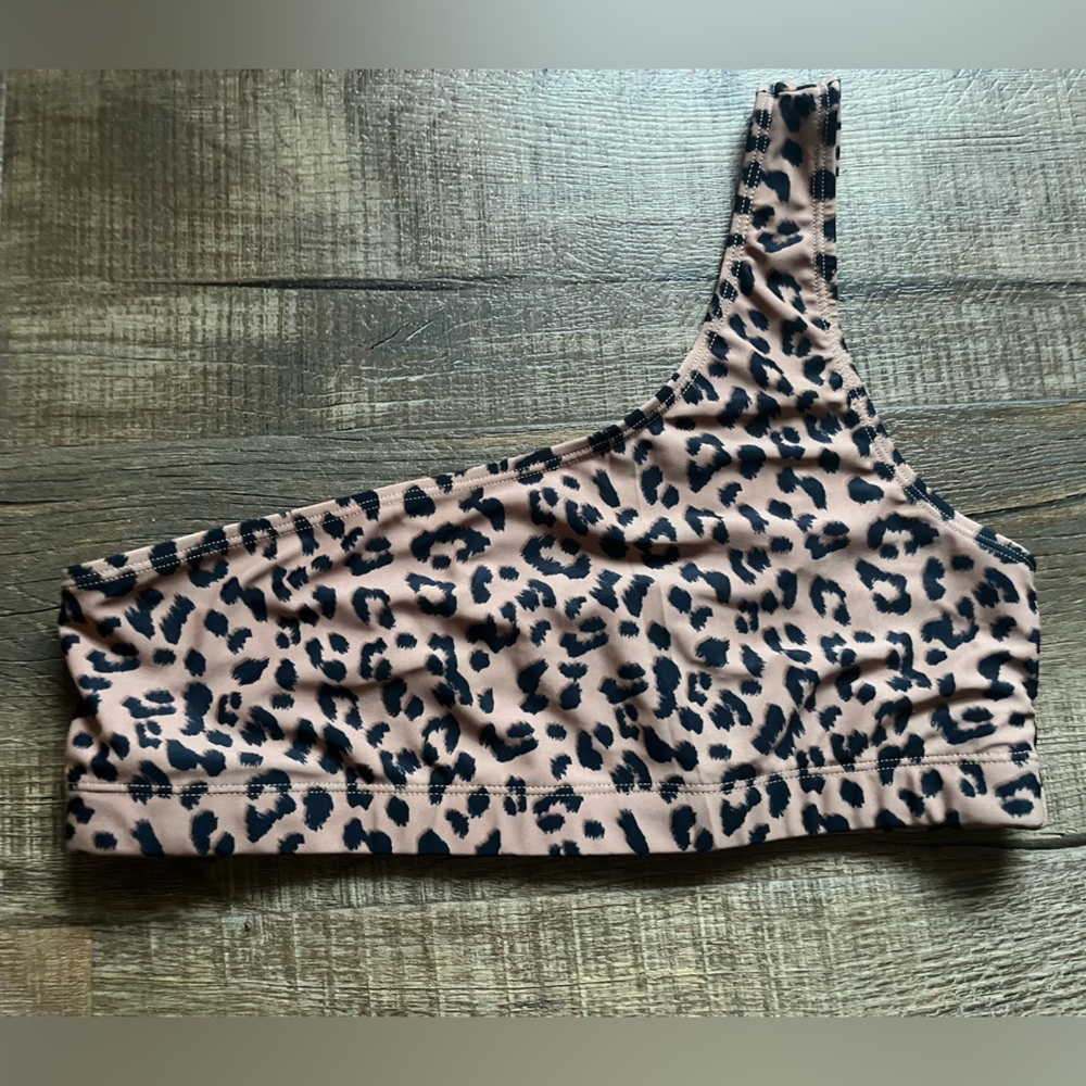 Nasty Gal Animal Print one shoulder Bikini Set. Women’s Size 8 - Picture 3 of 6